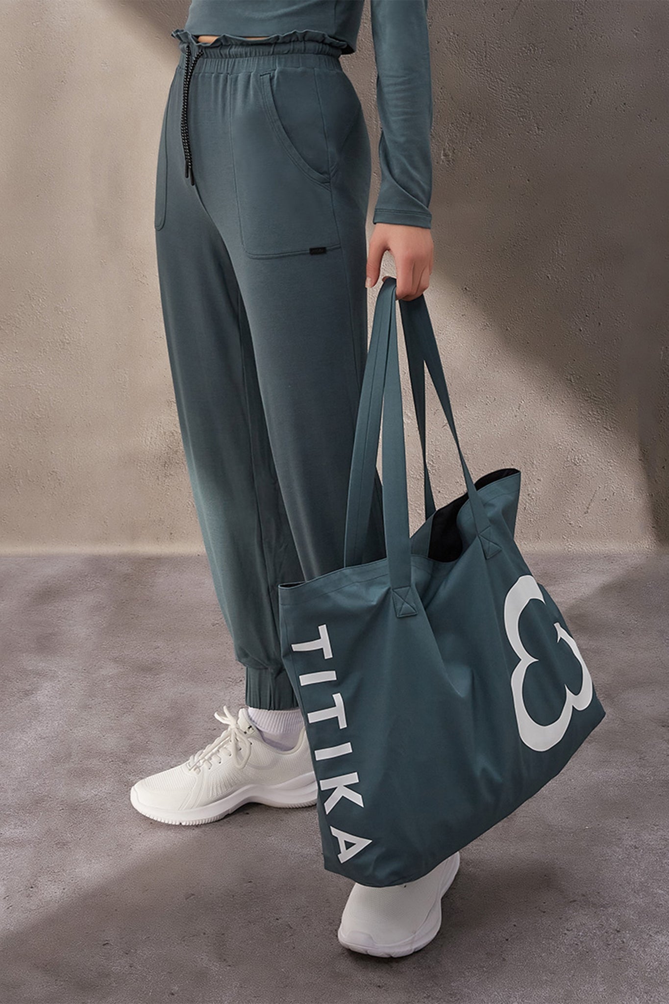 Message Tote
